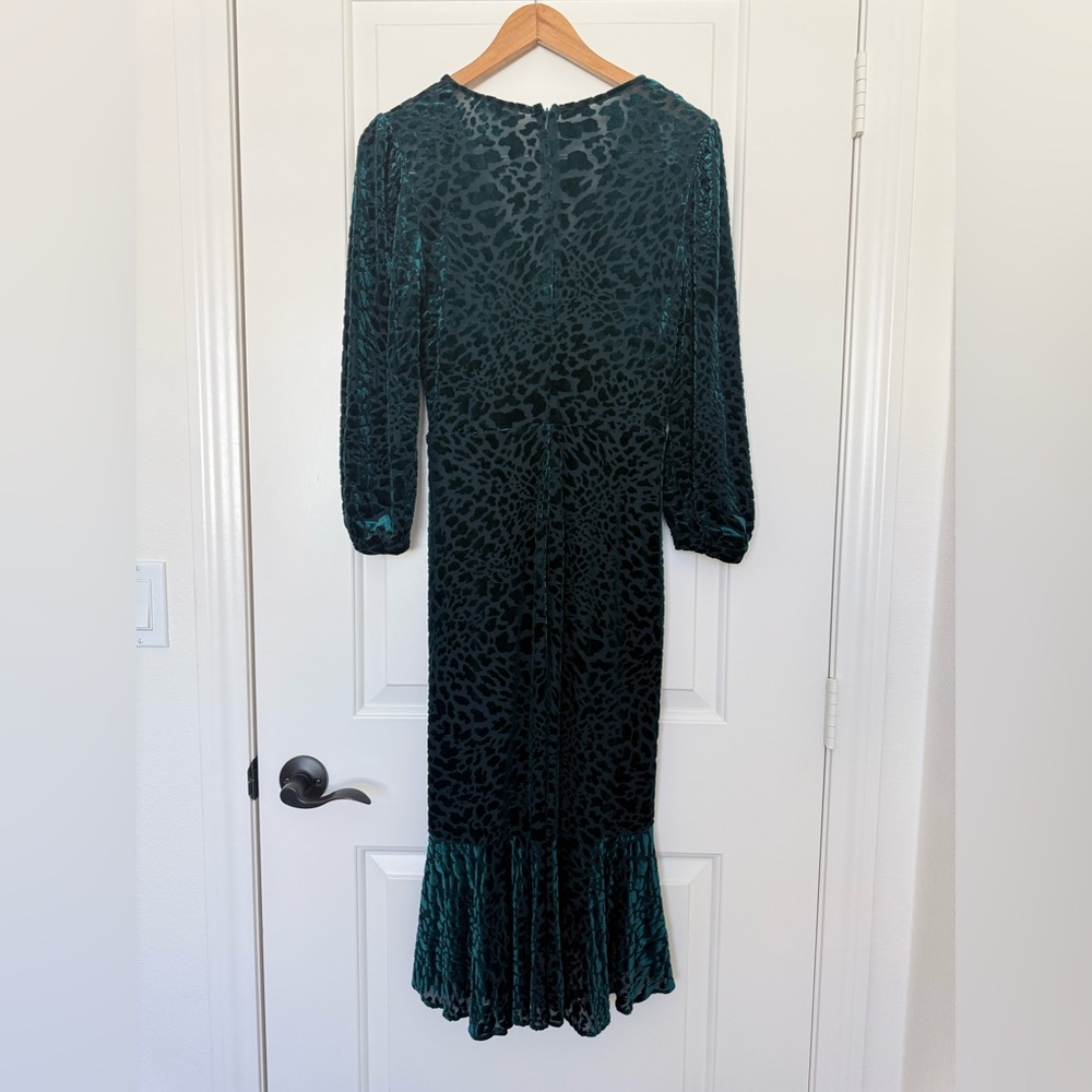 Calvin Klein Green Velvet Burnout Leopard Print Faux Wrap V Neck Midi Dress 6 - Picture 6 of 12